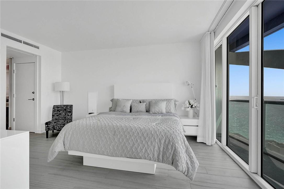 3101 Bayshore #2407 Fort Lauderdale, FL 33304