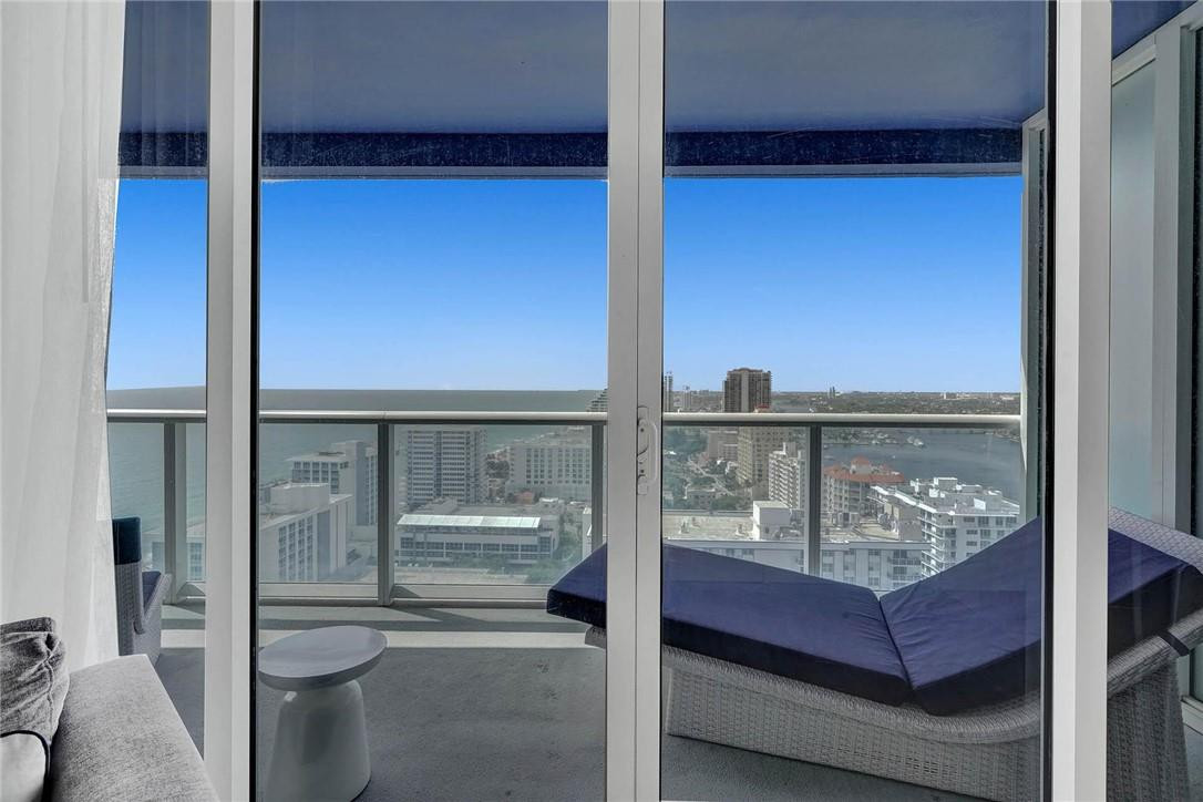 3101 Bayshore #2407 Fort Lauderdale, FL 33304