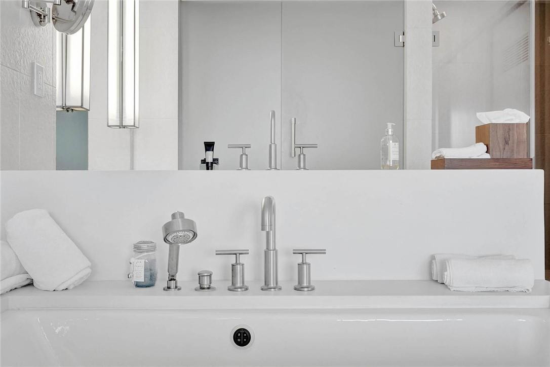 3101 Bayshore #2407 Fort Lauderdale, FL 33304