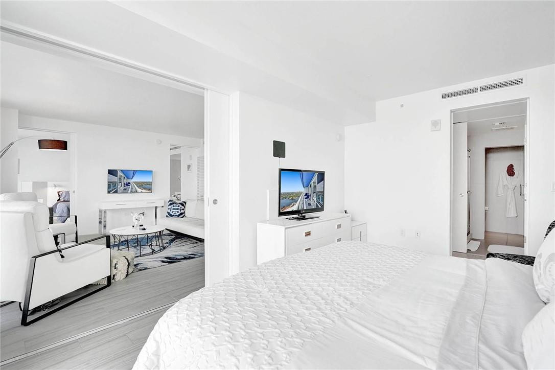 3101 Bayshore #2407 Fort Lauderdale, FL 33304