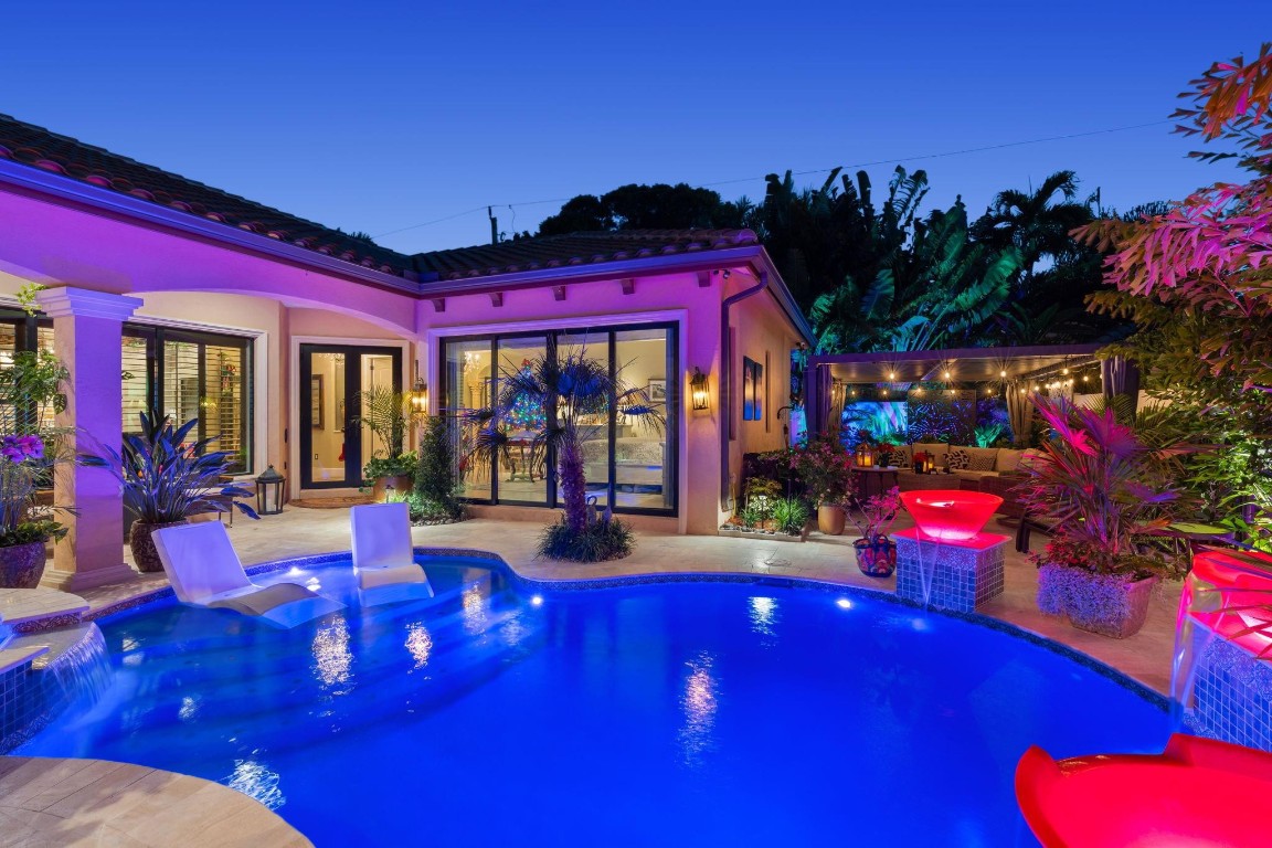 2500 NE 14th Fort Lauderdale, FL 33304