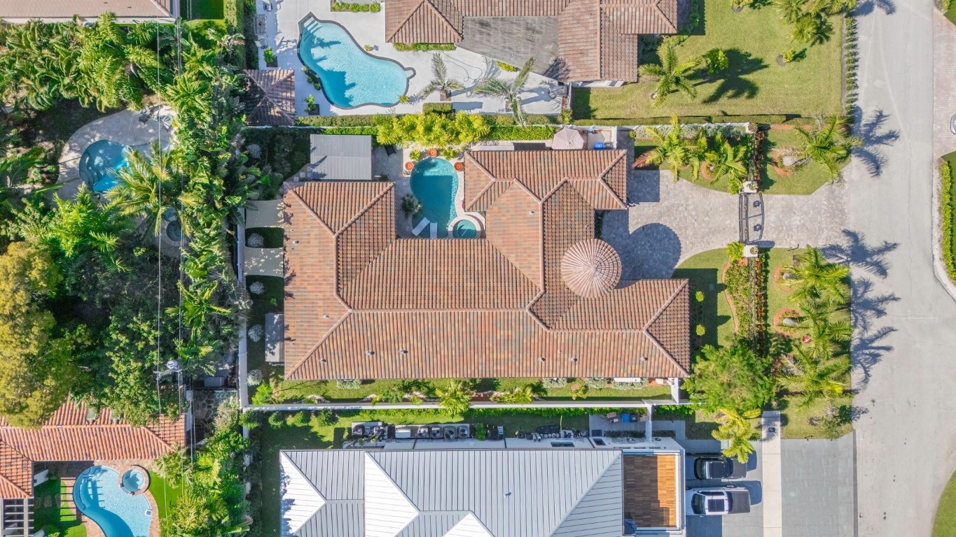 2500 NE 14th Fort Lauderdale, FL 33304