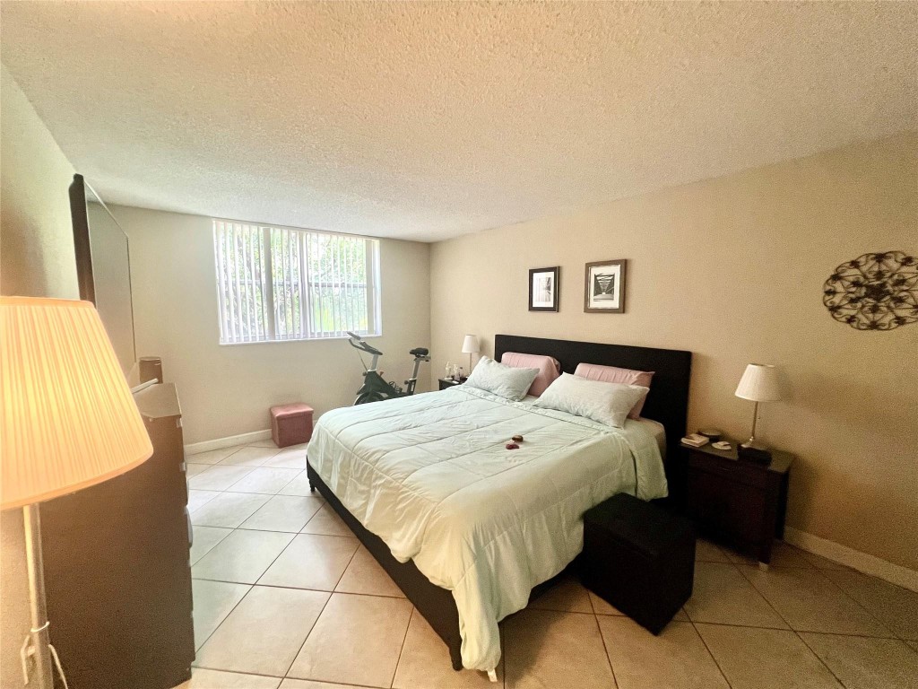 1805 Sans Souci Blvd #403 North Miami, FL 33181
