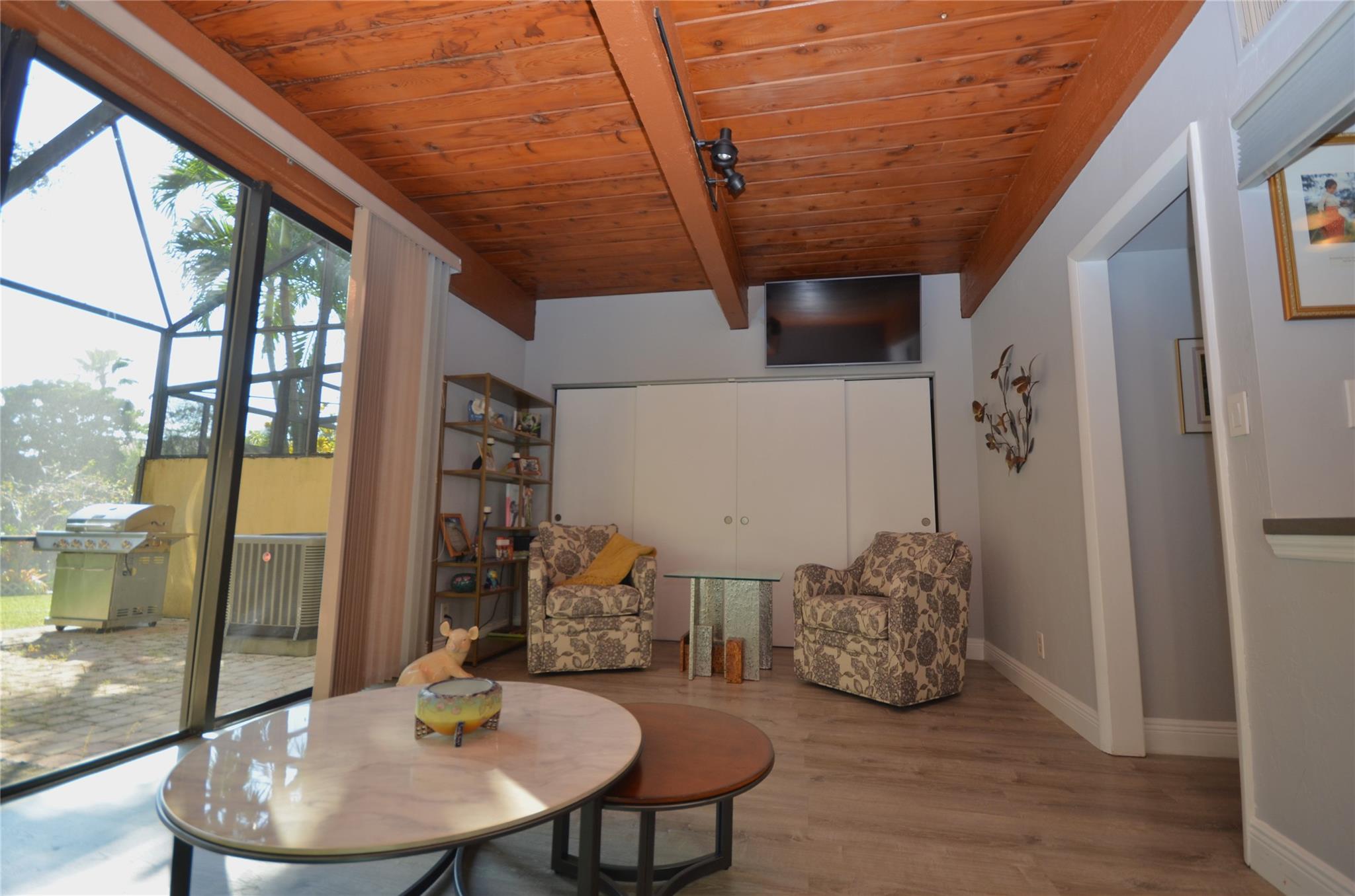 761 E Coco Plum Cir #1 Plantation, FL 33324