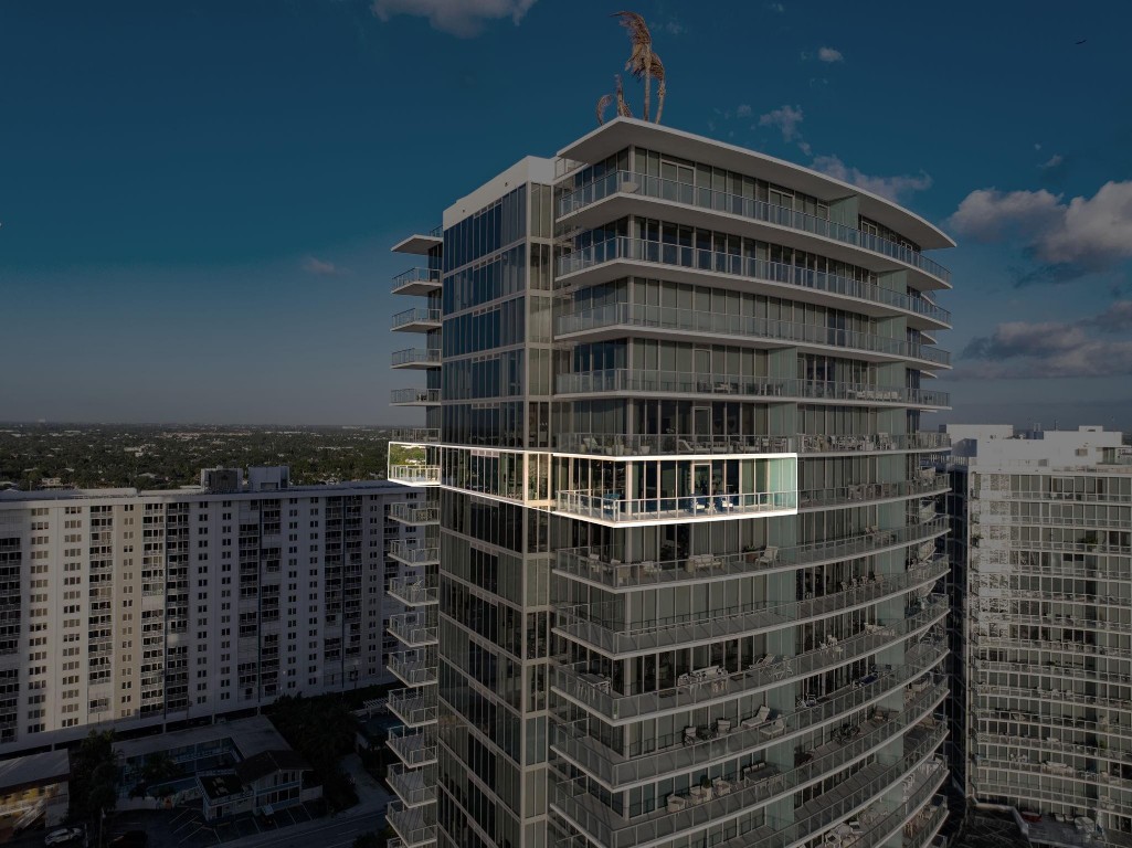 2200 N Ocean #S1801 Fort Lauderdale, FL 33305