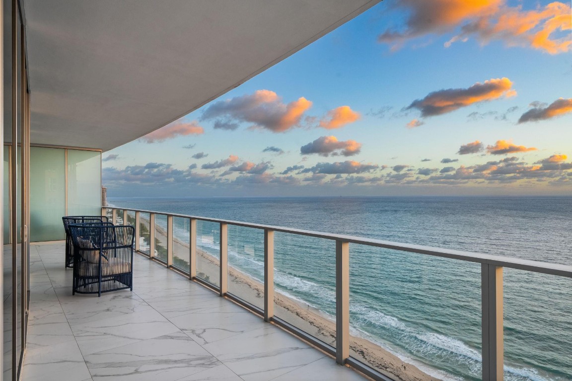 2200 N Ocean #S1801 Fort Lauderdale, FL 33305