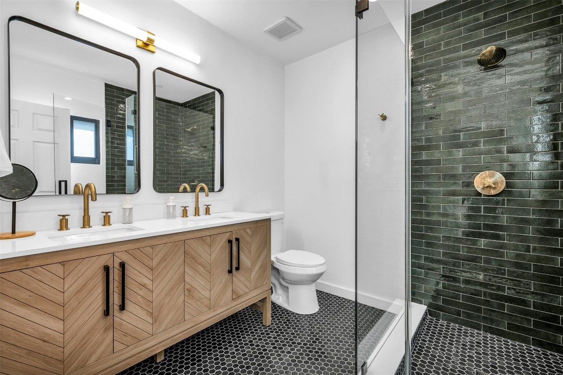 648 NE 16th Ter Fort Lauderdale, FL 33304