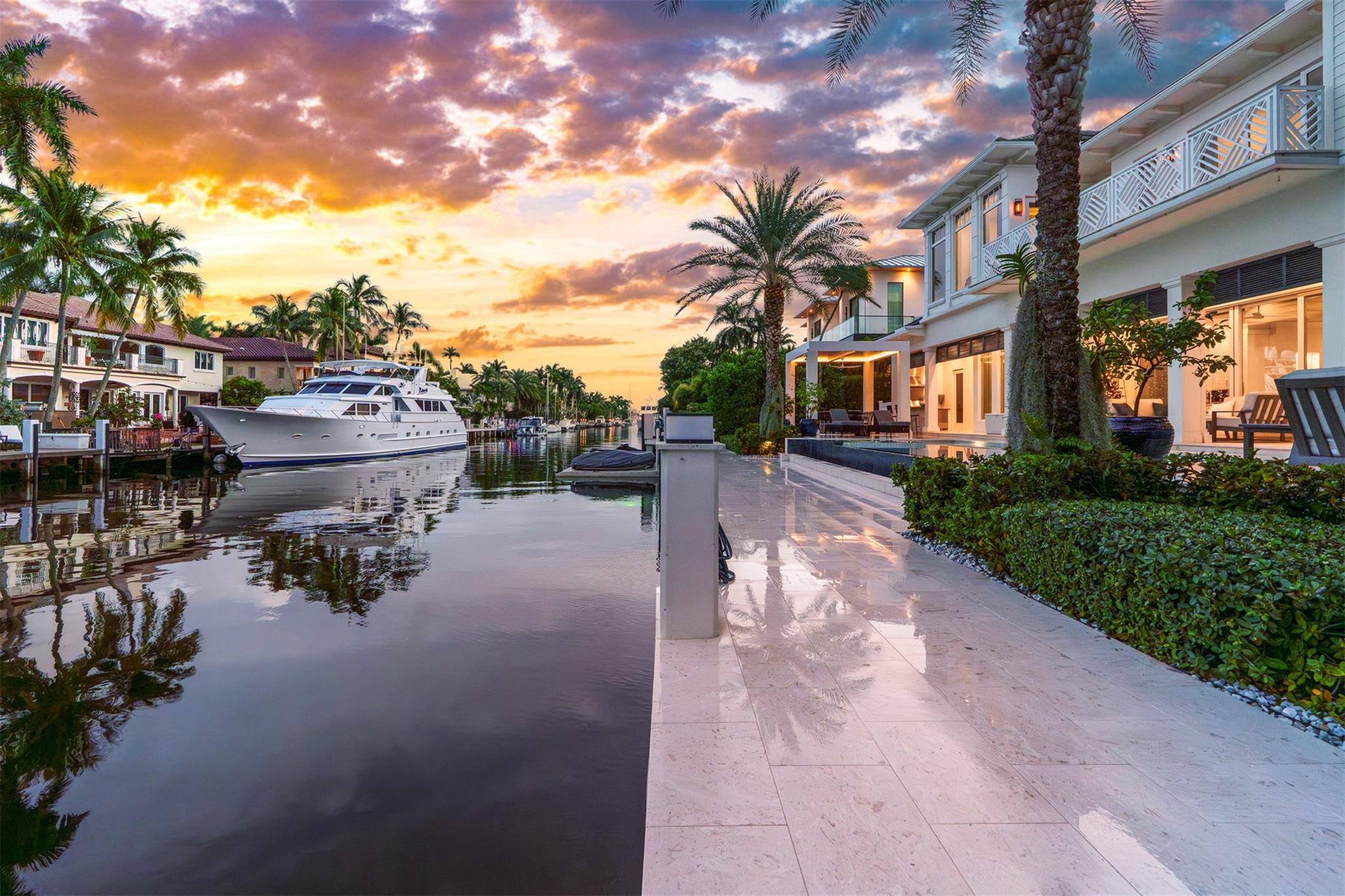 400 Coral Fort Lauderdale, FL 33301