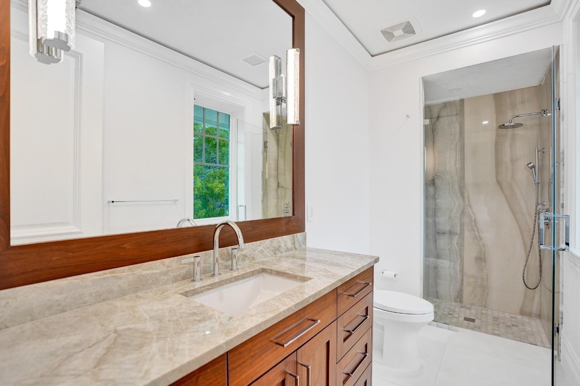 400 Coral Fort Lauderdale, FL 33301