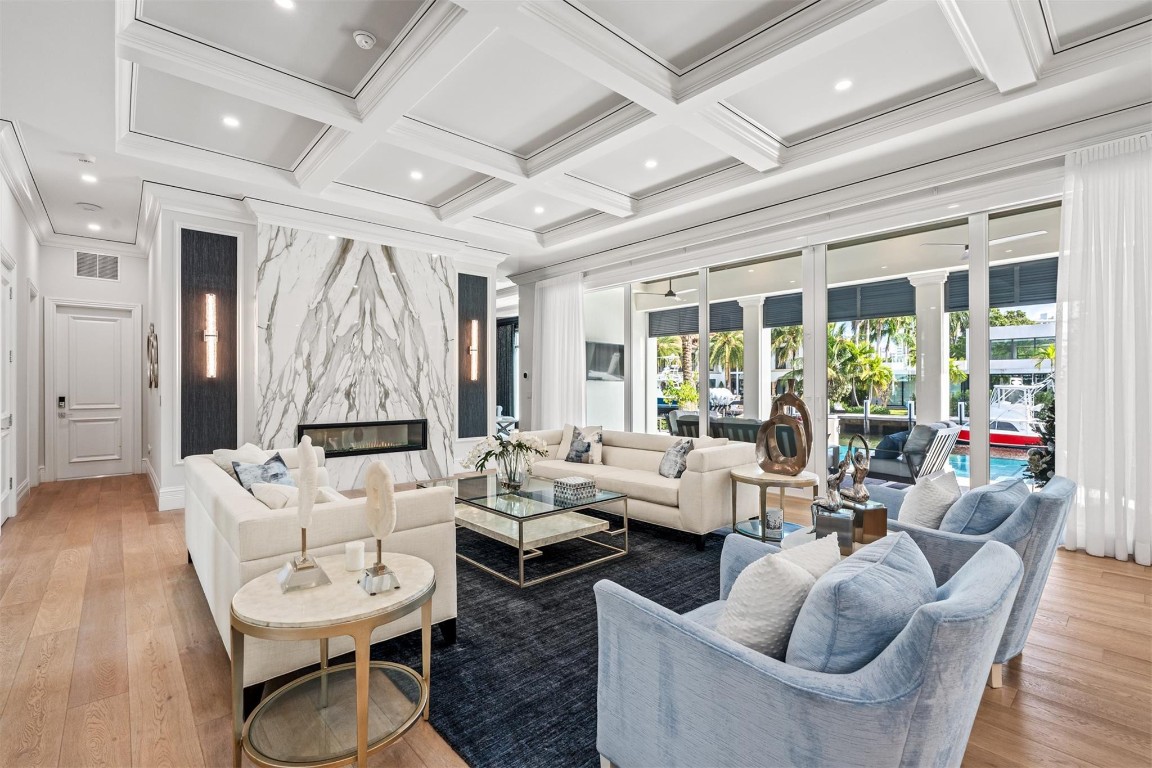 400 Coral Fort Lauderdale, FL 33301