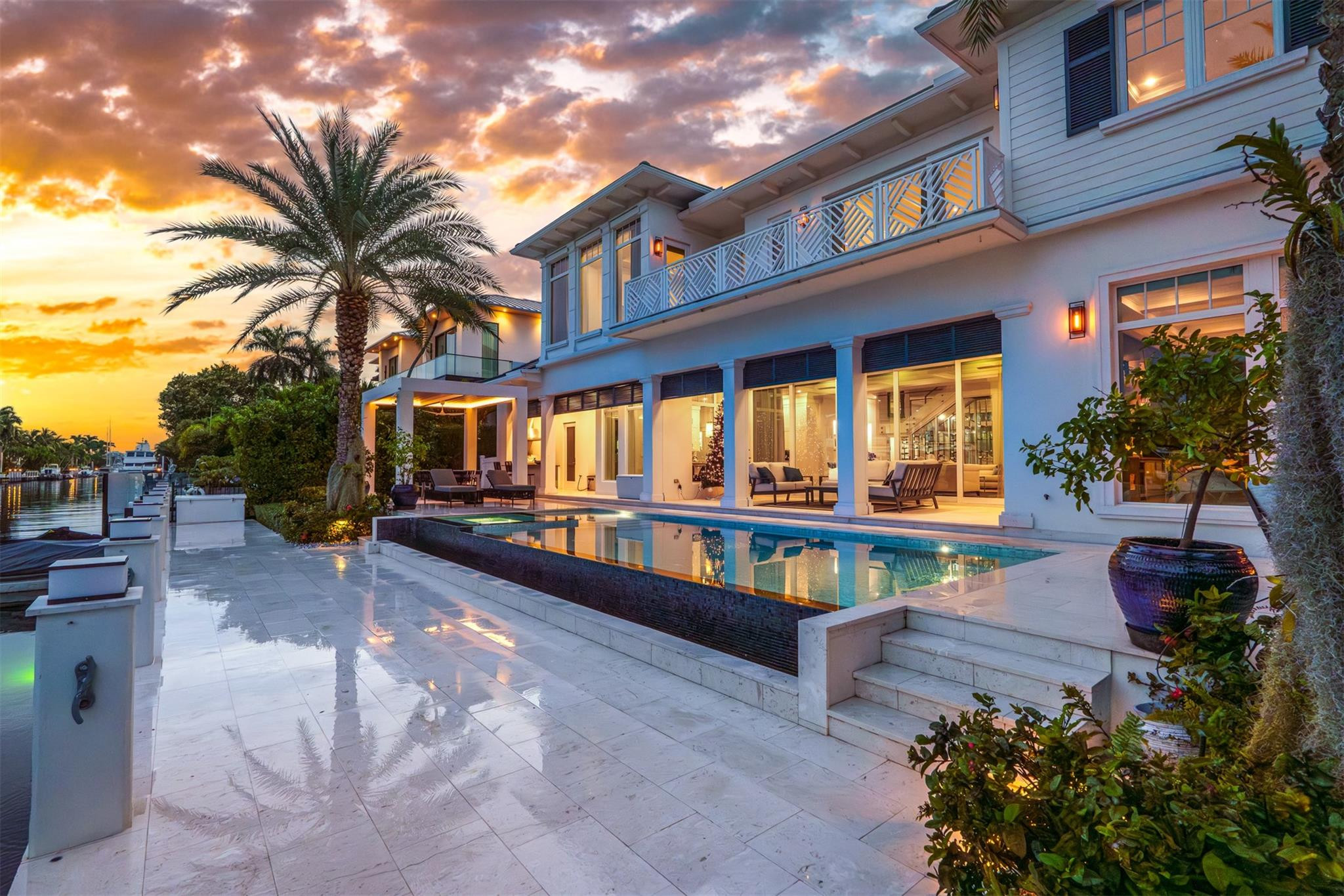 400 Coral Fort Lauderdale, FL 33301