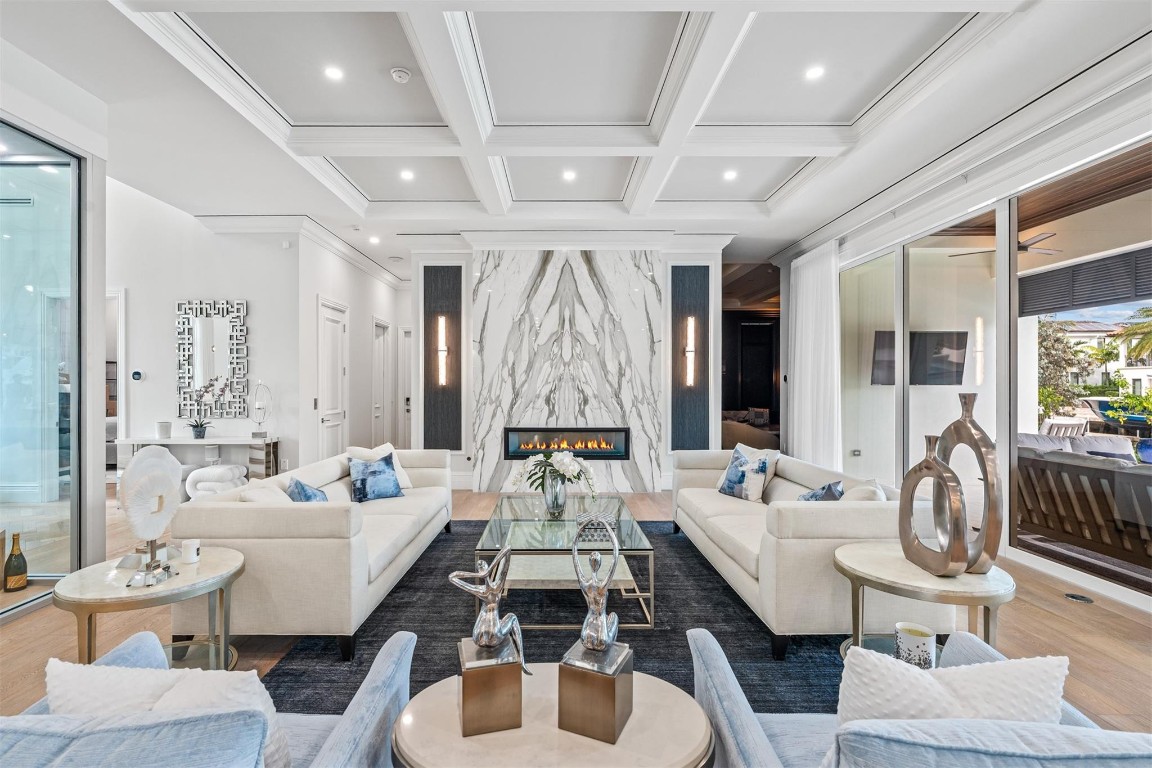 400 Coral Fort Lauderdale, FL 33301