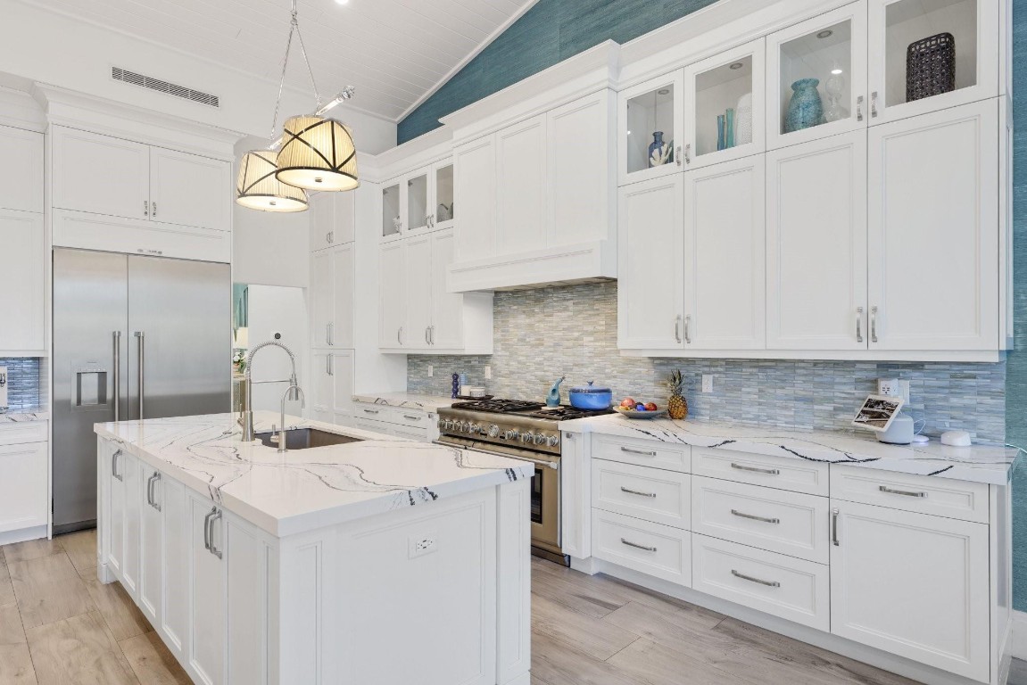 3041 NE 40th Fort Lauderdale, FL 33308