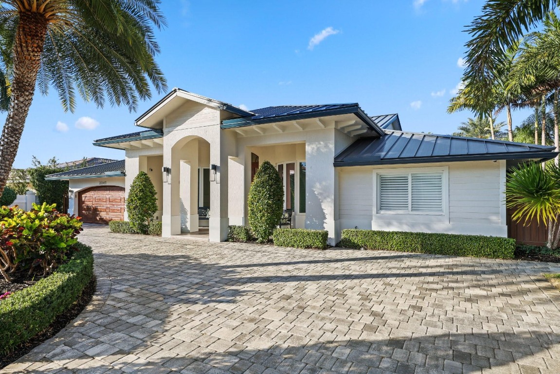 3041 NE 40th Fort Lauderdale, FL 33308