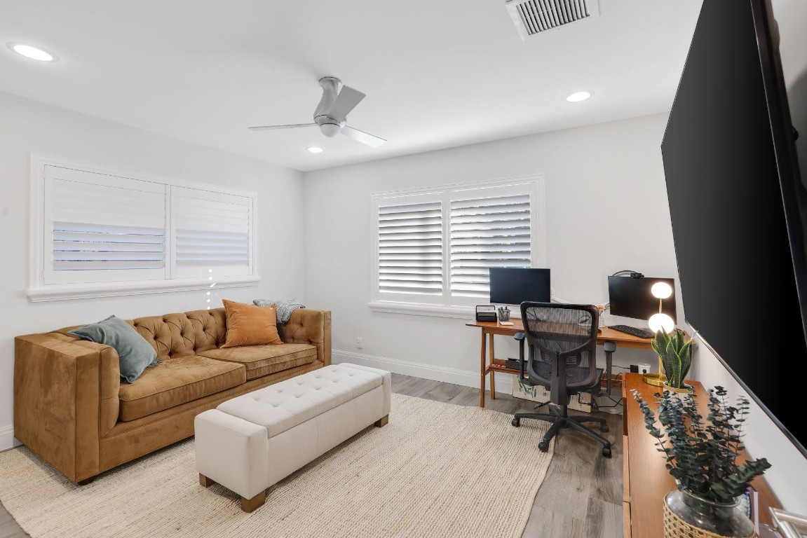 3041 NE 40th Fort Lauderdale, FL 33308