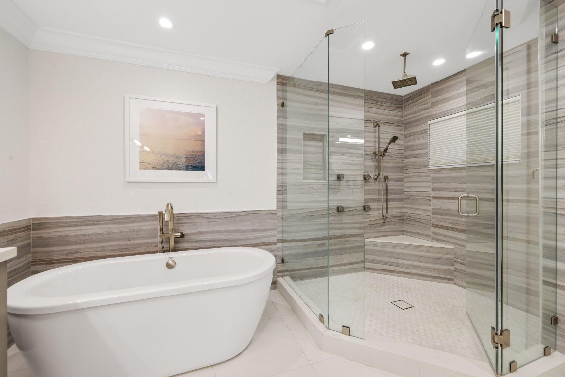 3041 NE 40th Fort Lauderdale, FL 33308