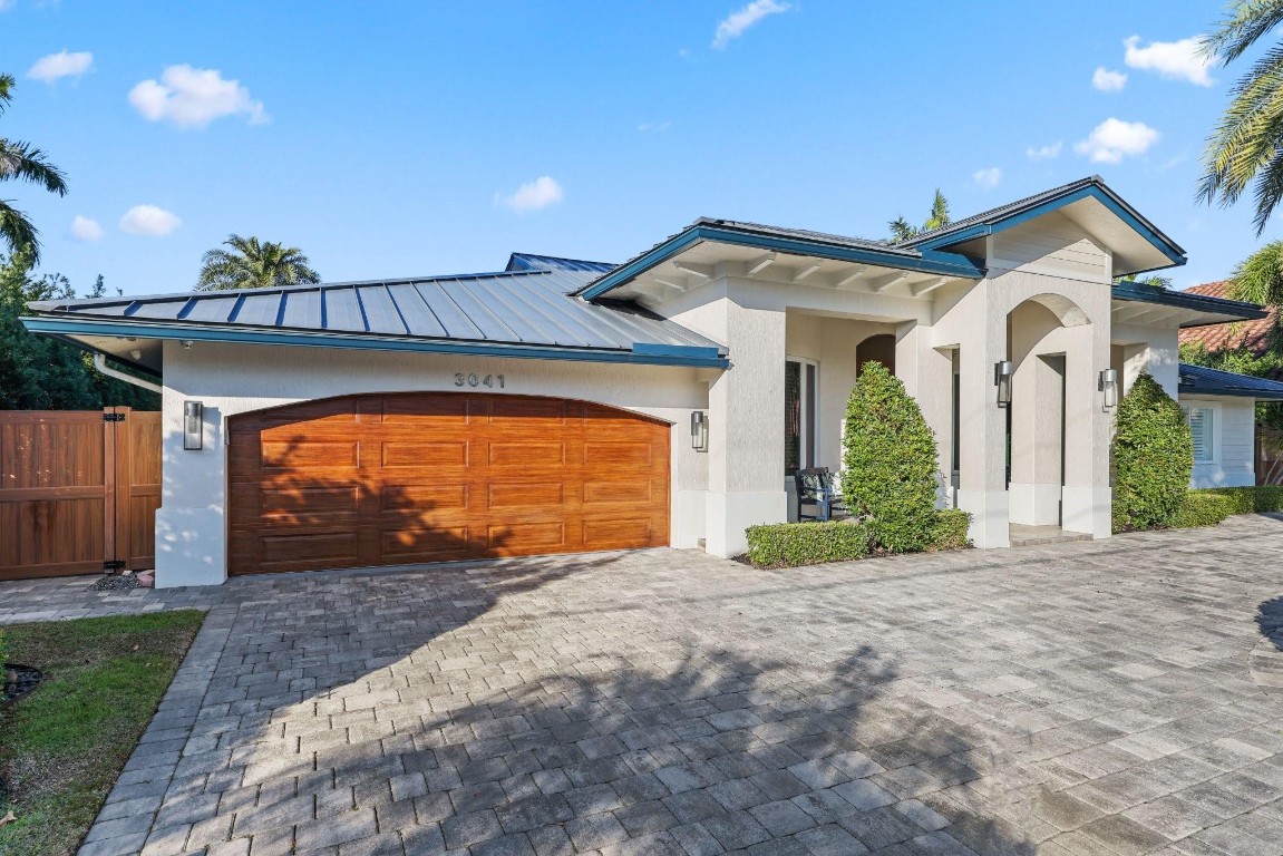 3041 NE 40th Fort Lauderdale, FL 33308