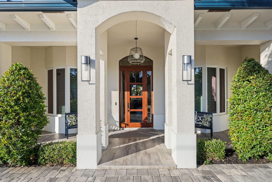 3041 NE 40th Fort Lauderdale, FL 33308