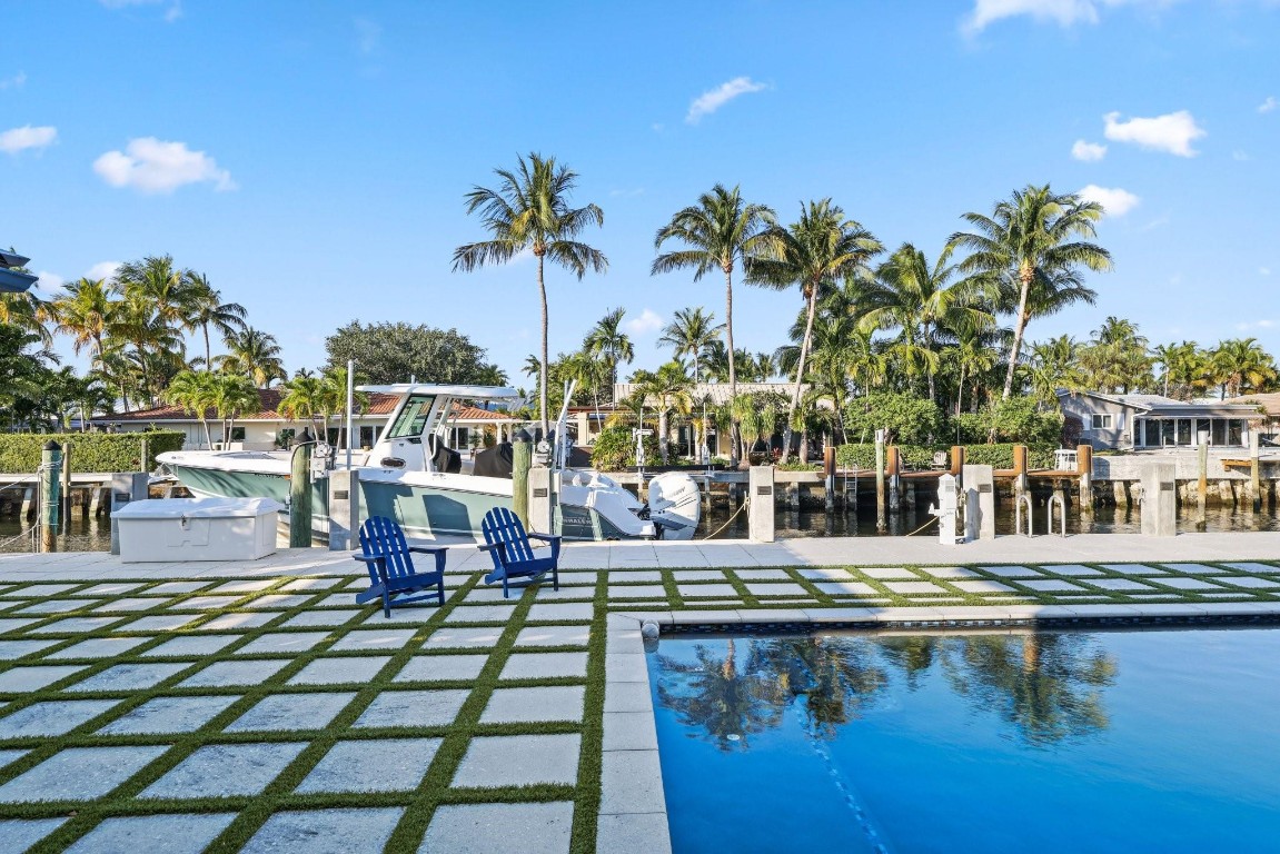 3041 NE 40th Fort Lauderdale, FL 33308