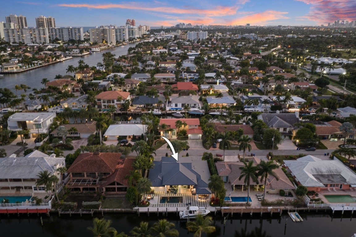 3041 NE 40th Fort Lauderdale, FL 33308