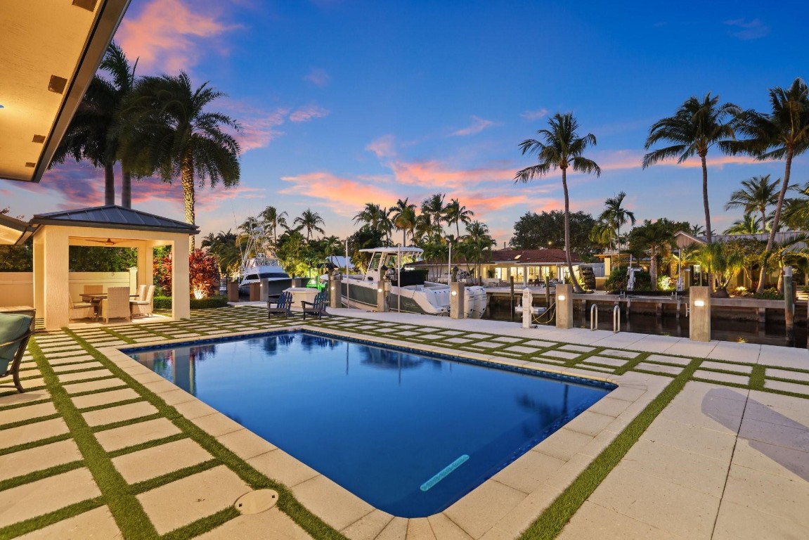 3041 NE 40th Fort Lauderdale, FL 33308