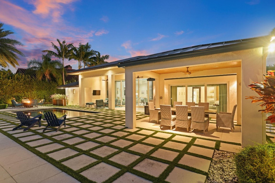 3041 NE 40th Fort Lauderdale, FL 33308