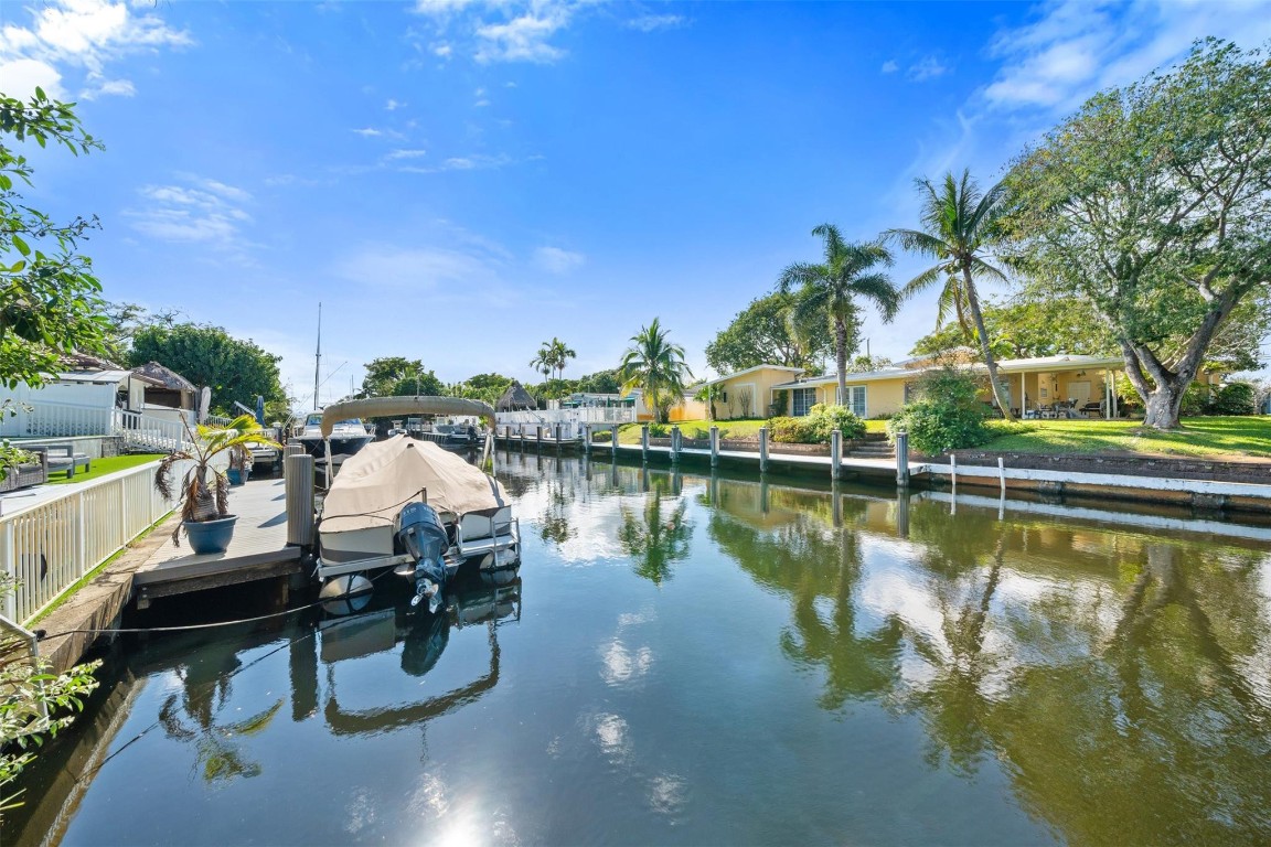 2419 Marathon Fort Lauderdale, FL 33312