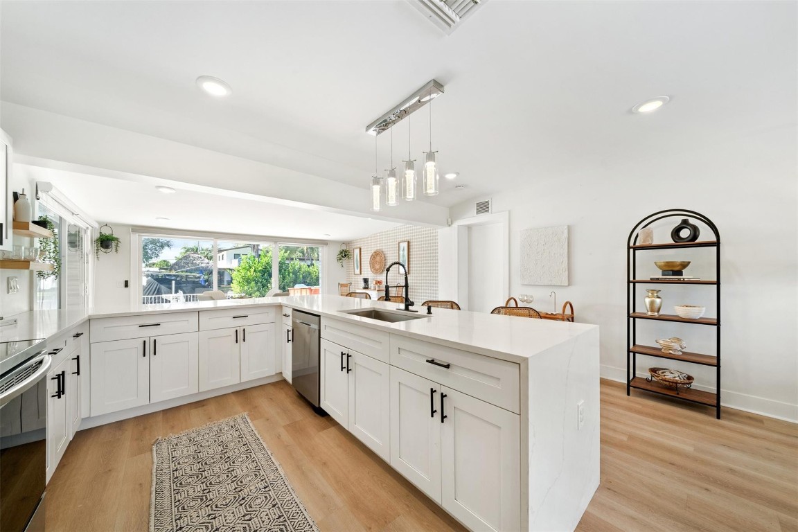 2419 Marathon Fort Lauderdale, FL 33312