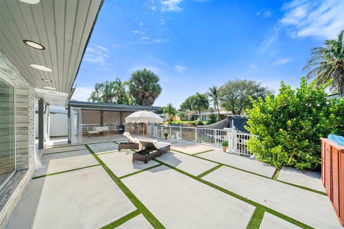 2419 Marathon Fort Lauderdale, FL 33312