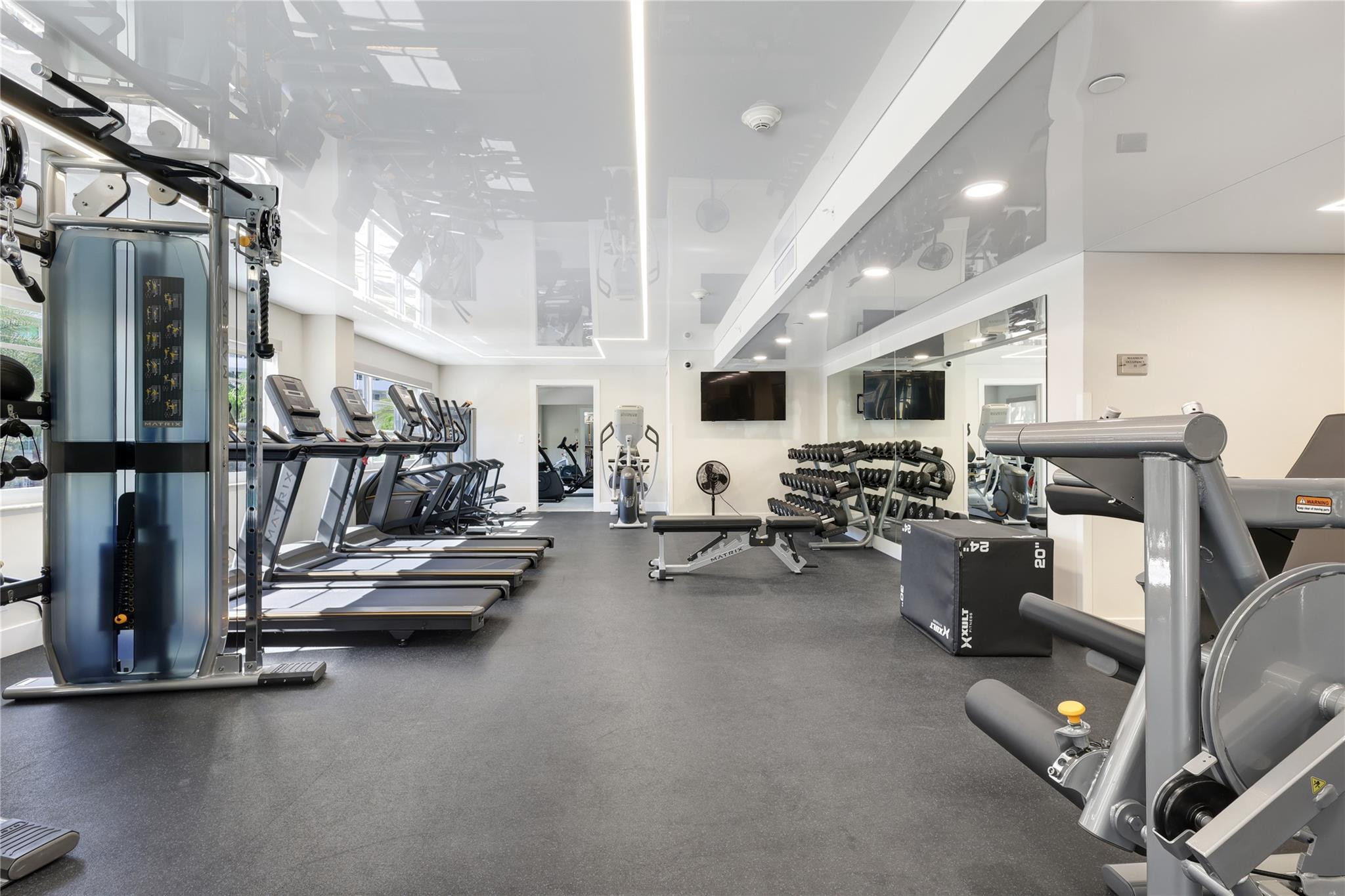 340 Sunset #1808 Fort Lauderdale, FL 33301