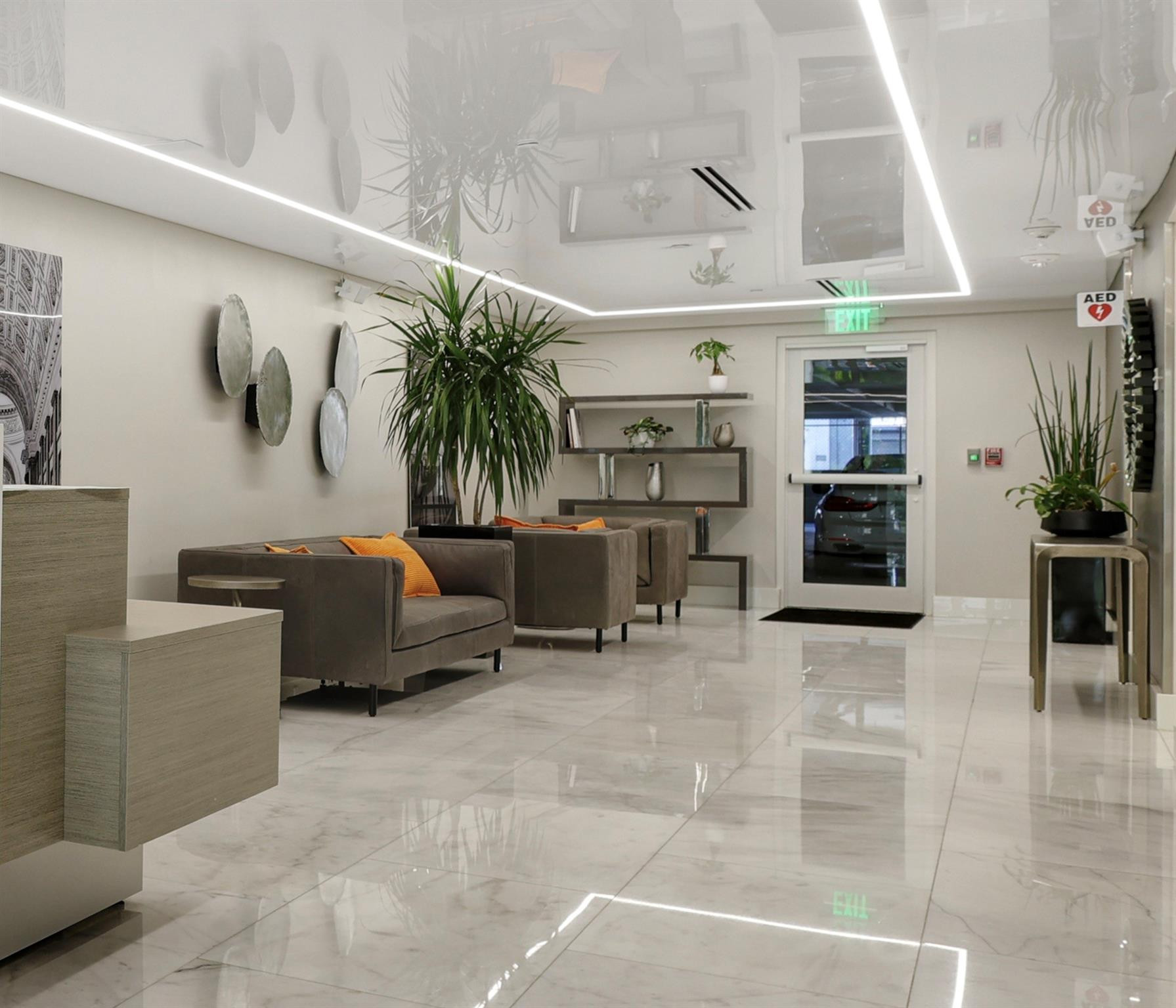 340 Sunset #1808 Fort Lauderdale, FL 33301