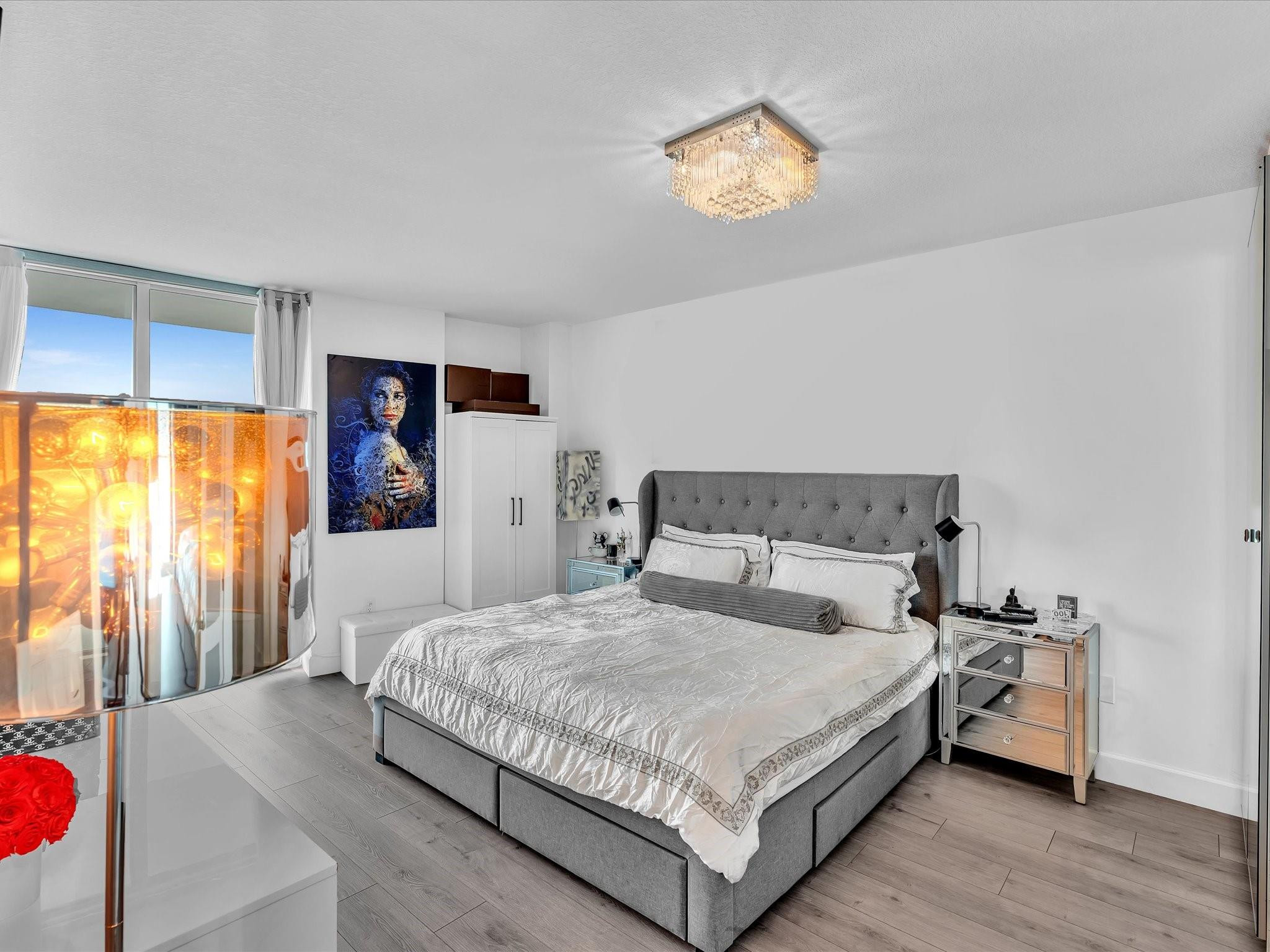 image Onyx on the Bay20