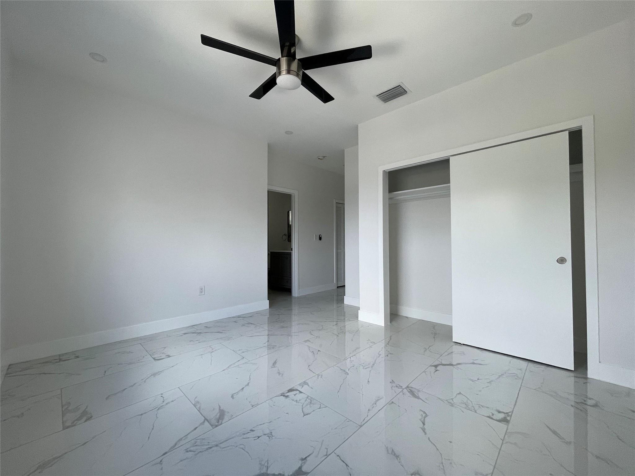 536 NW 13th Fort Lauderdale, FL 33311