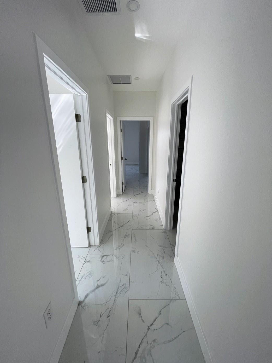 536 NW 13th Fort Lauderdale, FL 33311