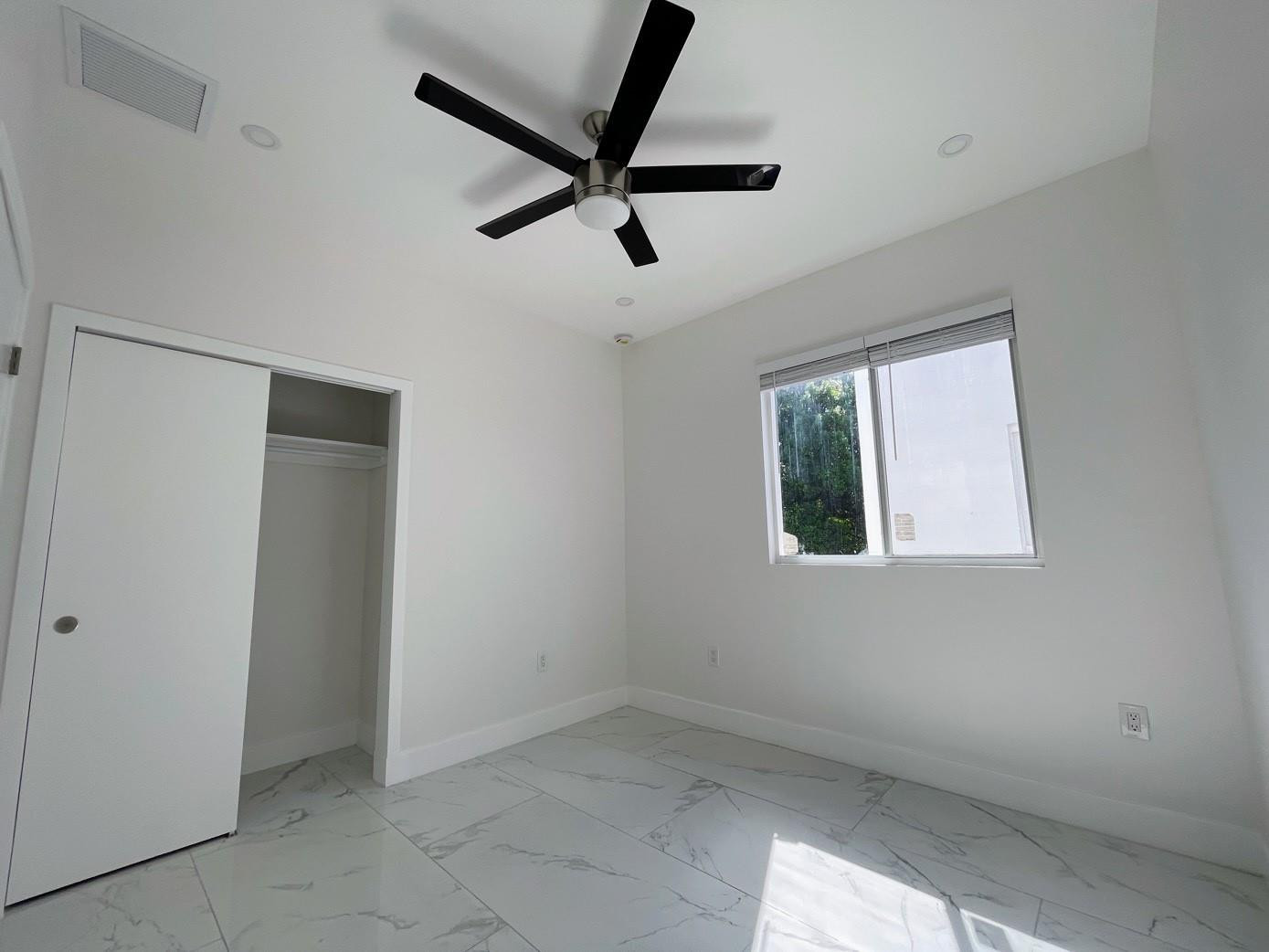 536 NW 13th Fort Lauderdale, FL 33311