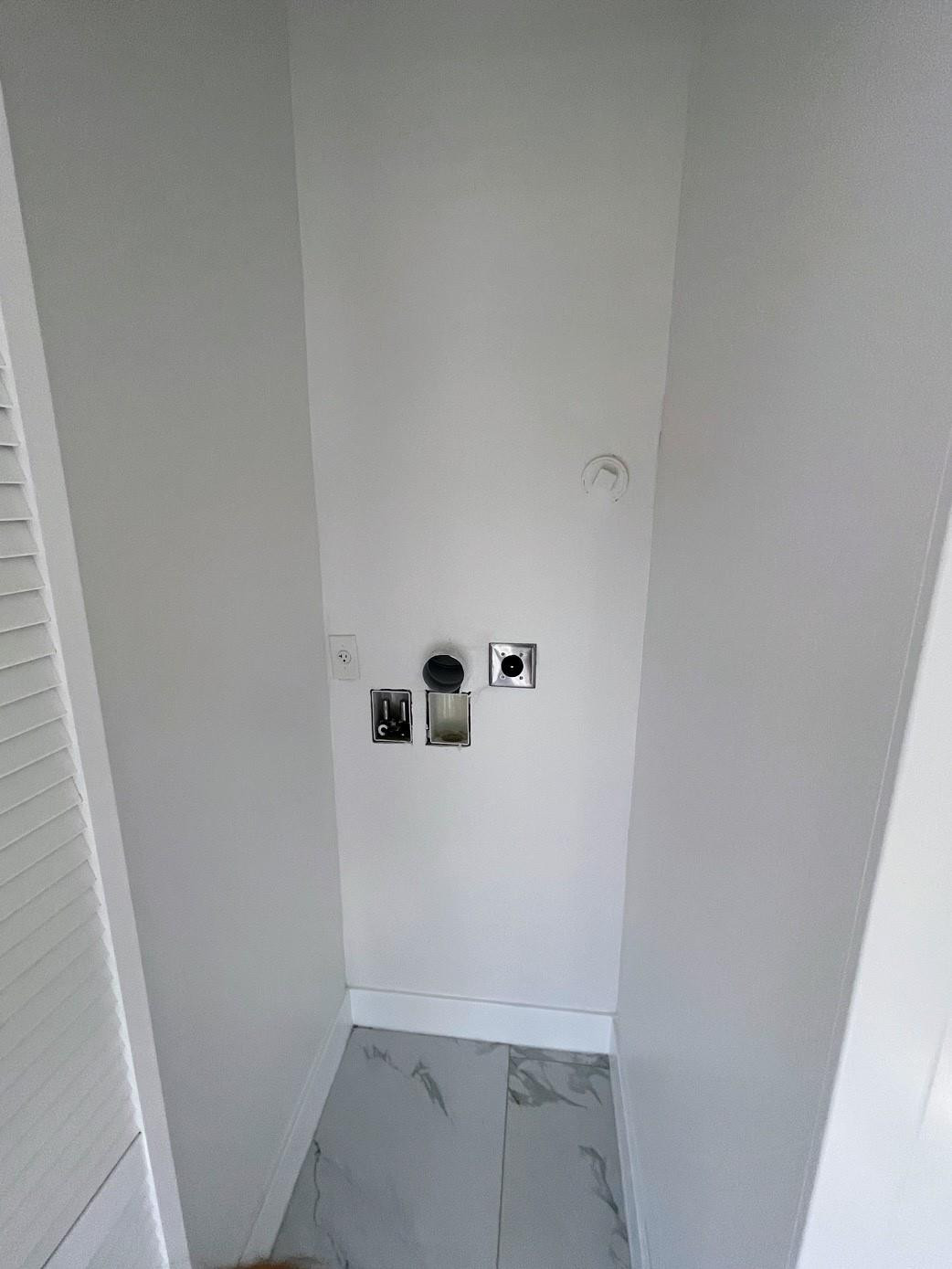 536 NW 13th Fort Lauderdale, FL 33311