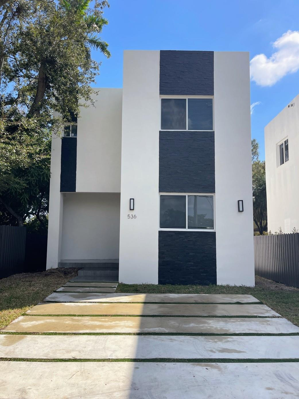 536 NW 13th Fort Lauderdale, FL 33311