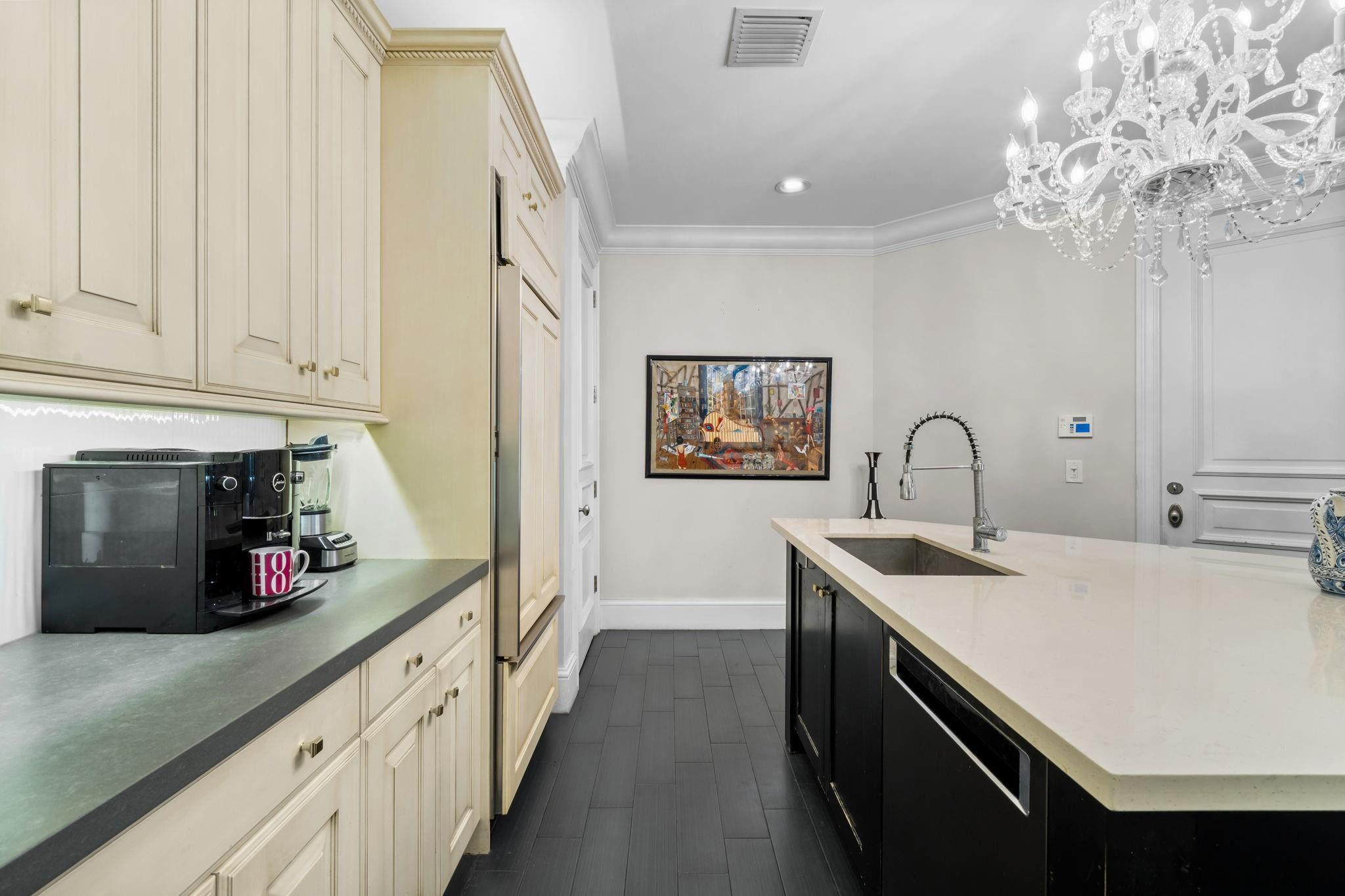 645 NE 17th #645 Fort Lauderdale, FL 33304