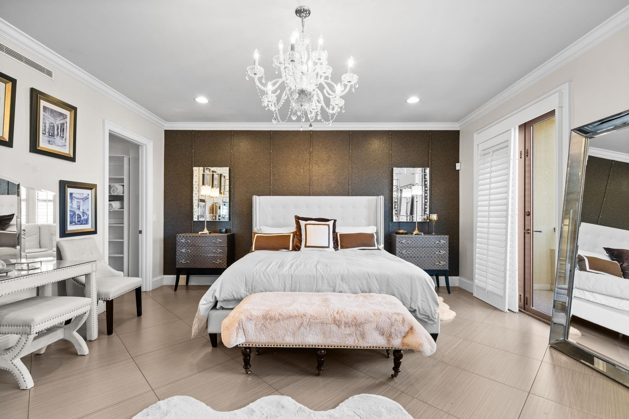 645 NE 17th #645 Fort Lauderdale, FL 33304