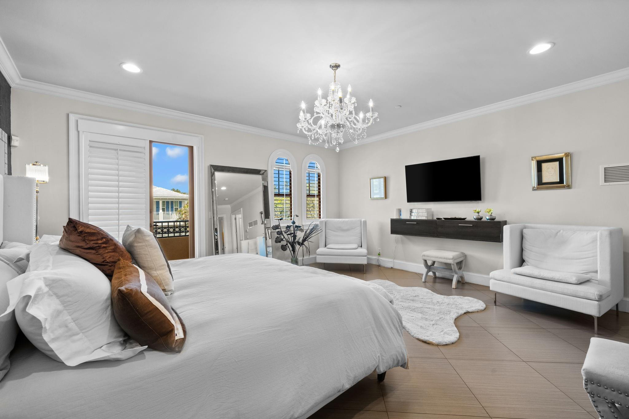 645 NE 17th #645 Fort Lauderdale, FL 33304