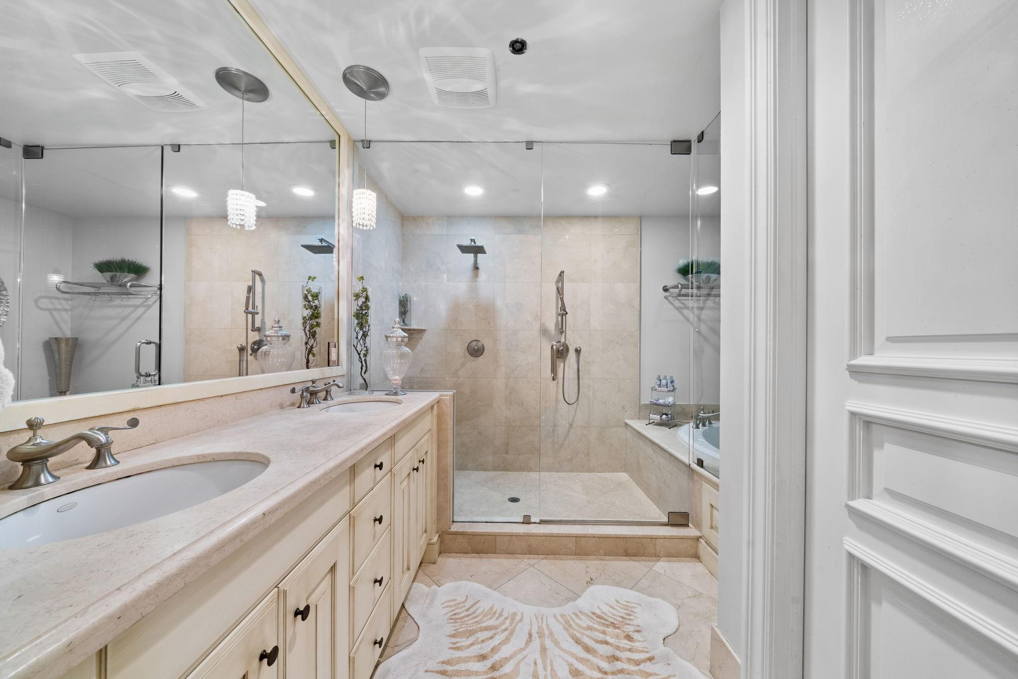 645 NE 17th #645 Fort Lauderdale, FL 33304