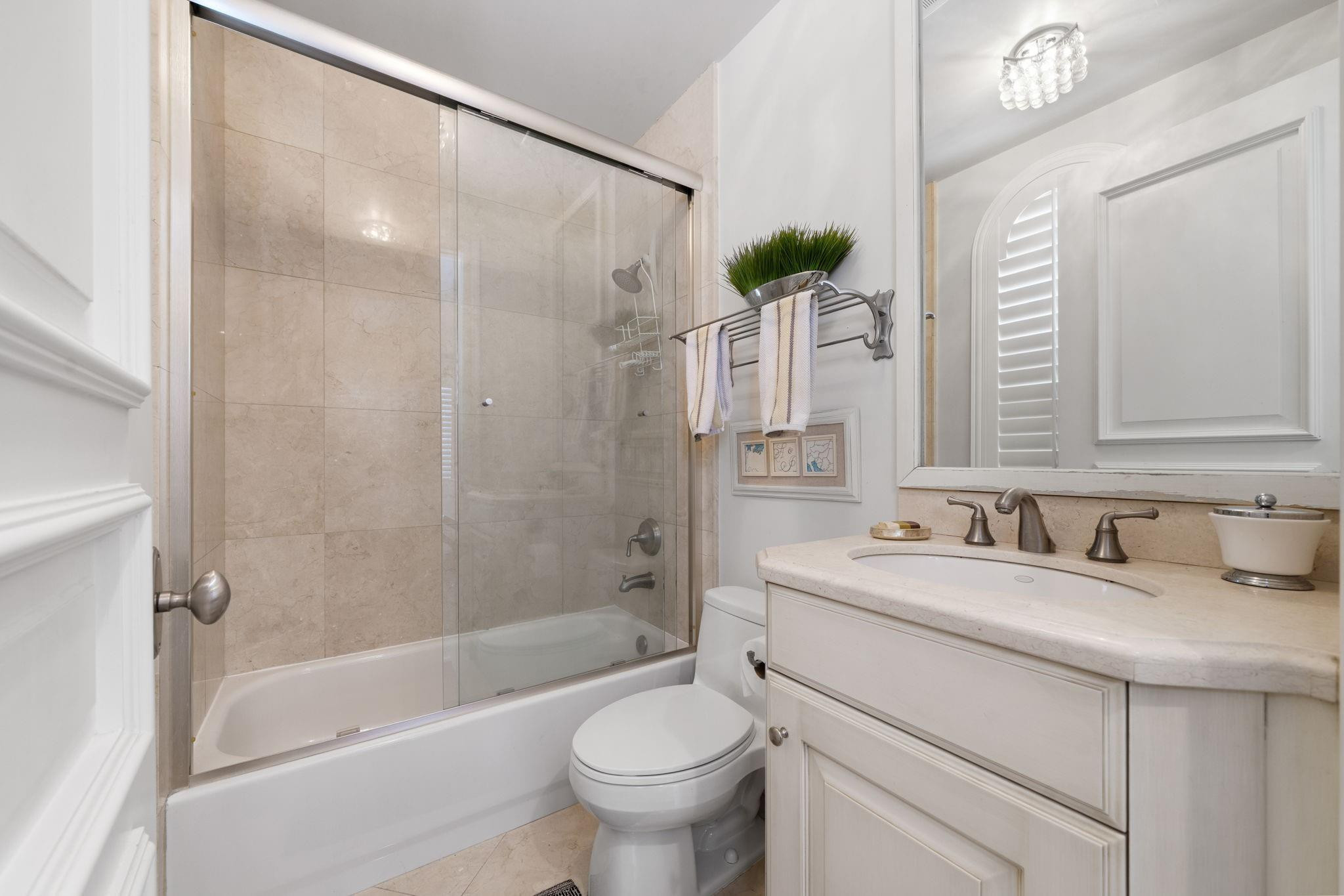 645 NE 17th #645 Fort Lauderdale, FL 33304