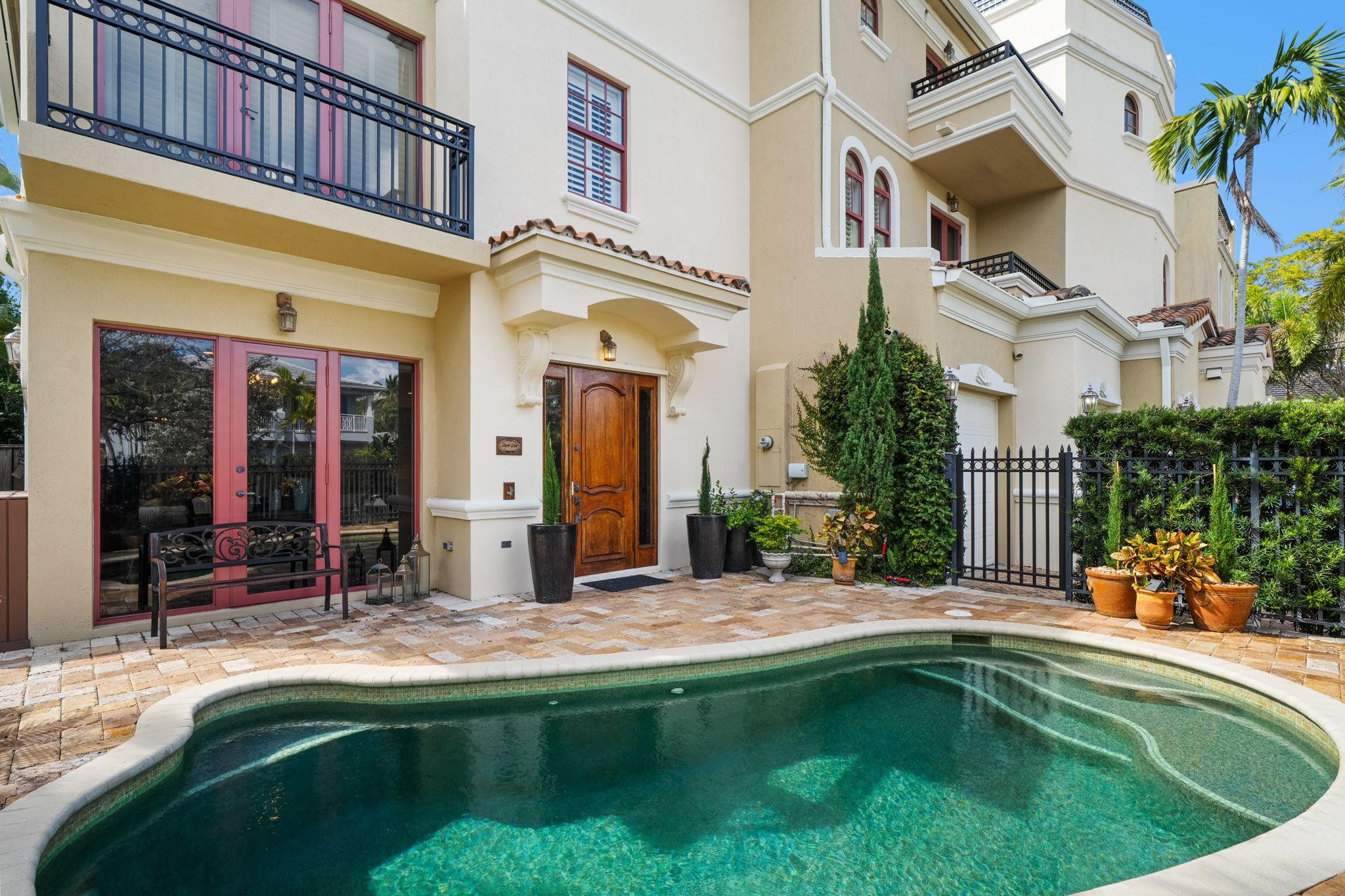 645 NE 17th #645 Fort Lauderdale, FL 33304