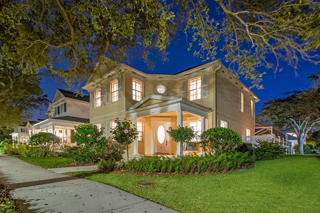 118 Date Palm Dr