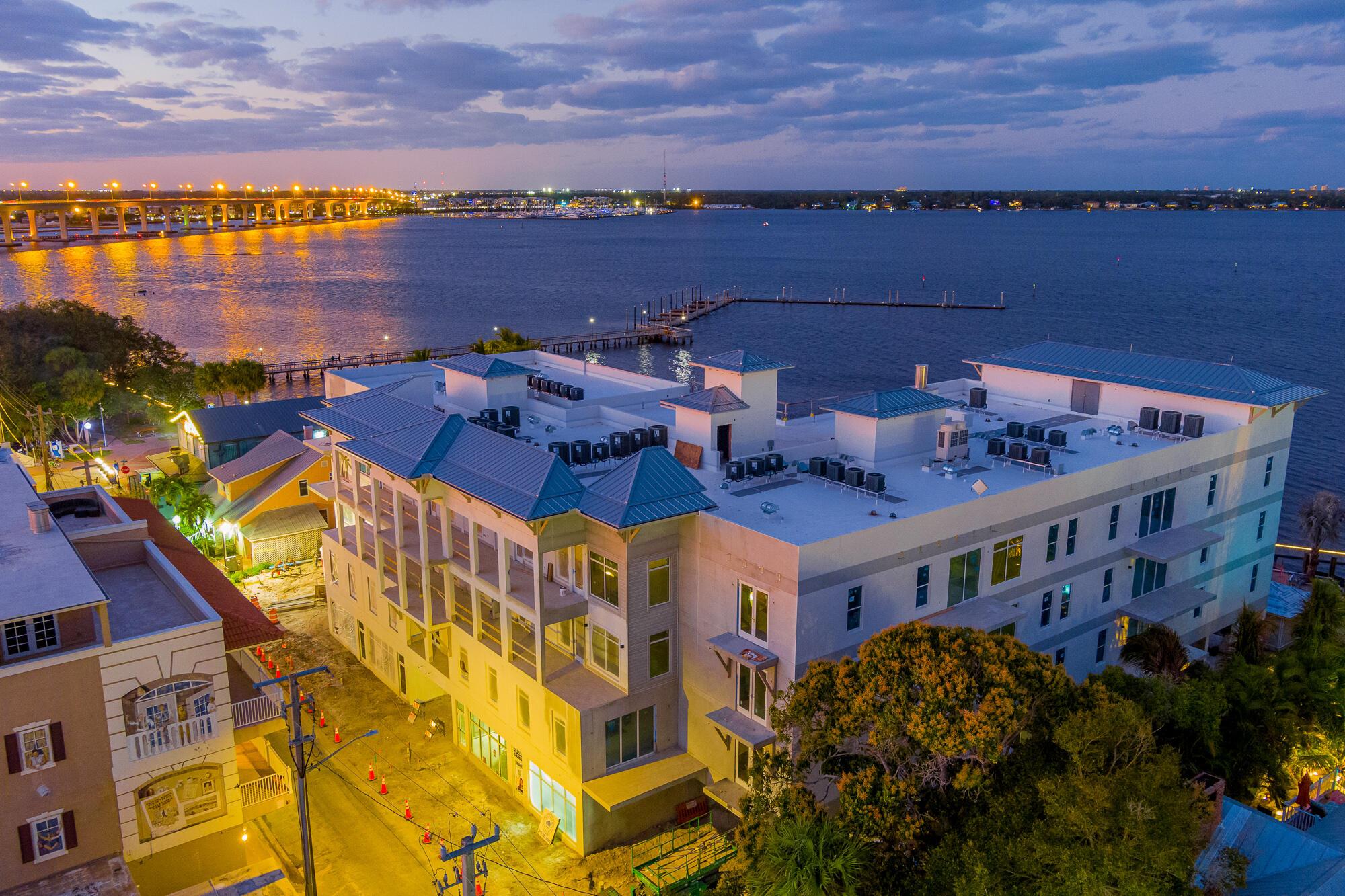 41 SW Seminole Street #208