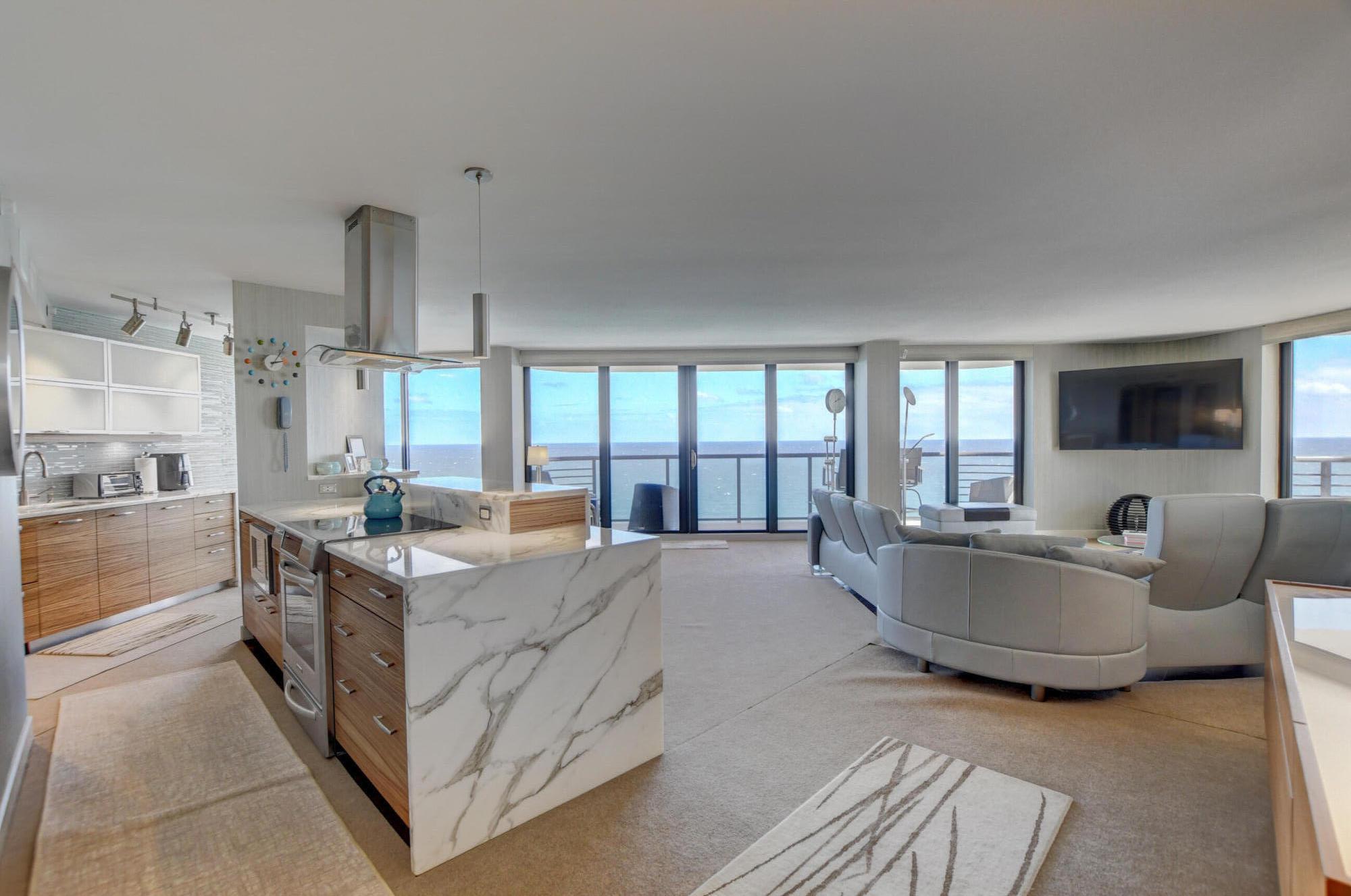 250 S Ocean Boulevard #19a