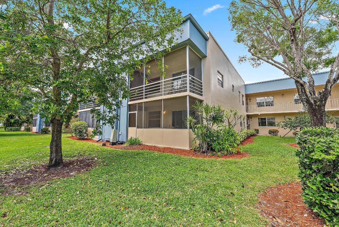 869 Flanders Delray Beach, FL 33484