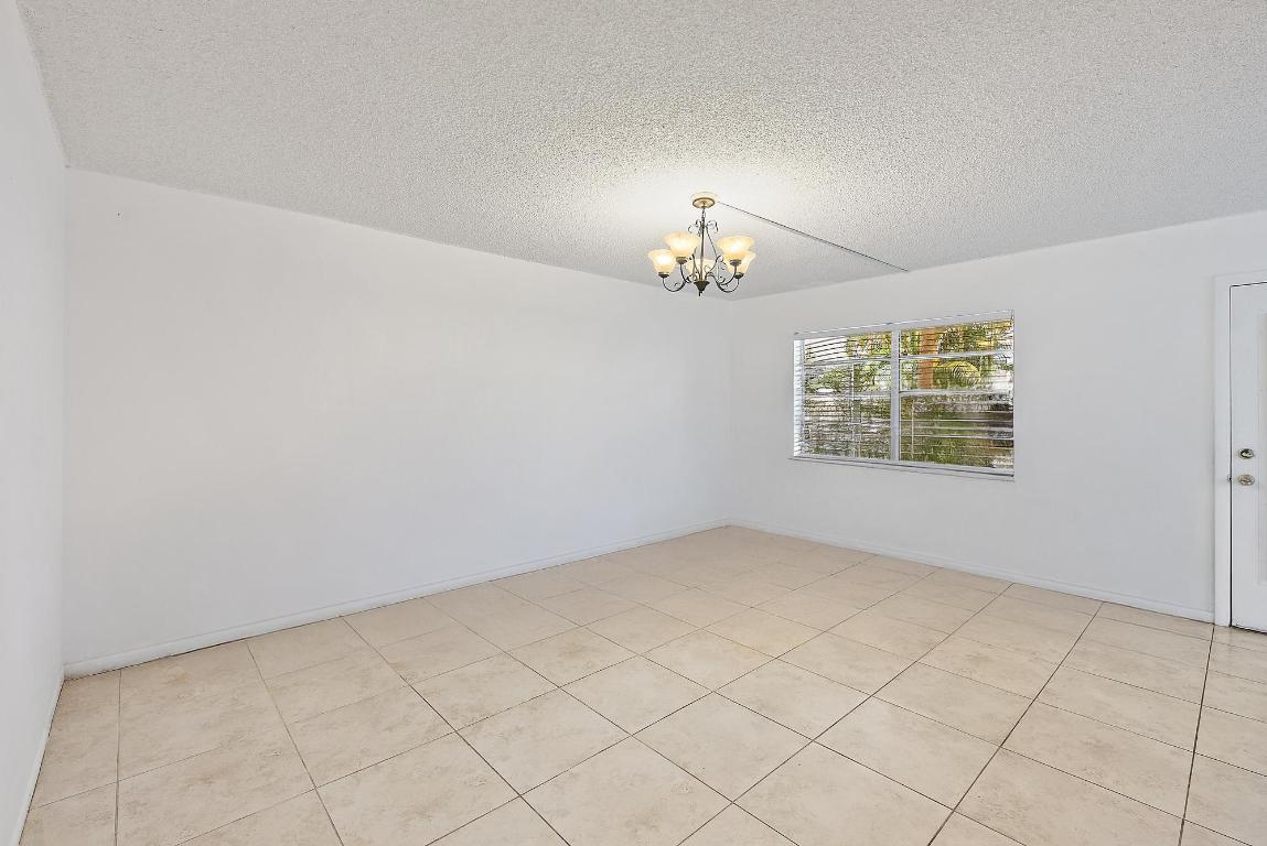 869 Flanders Delray Beach, FL 33484