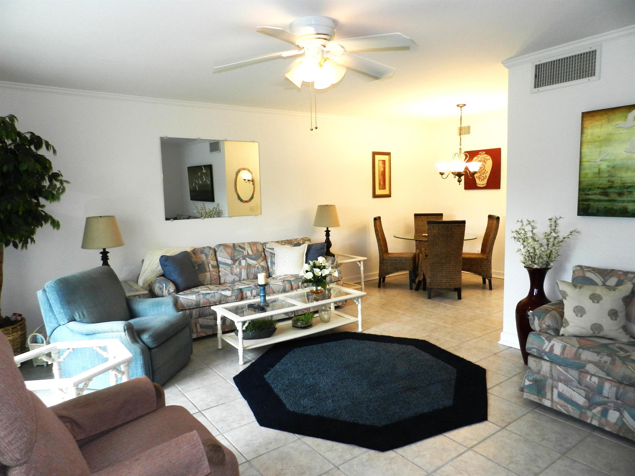 320 North Blvd #1c