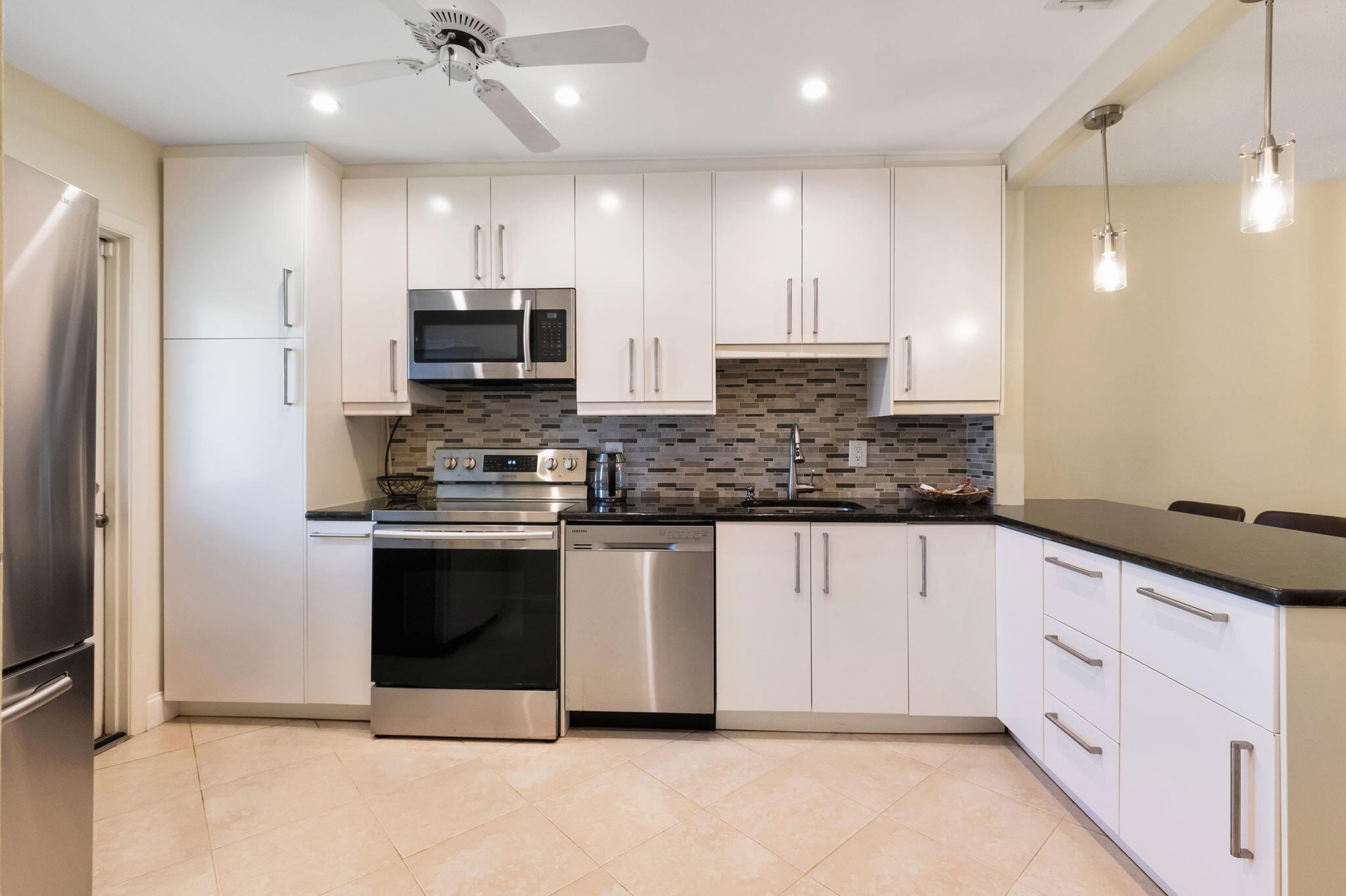 1700 Dover Rd #204-A